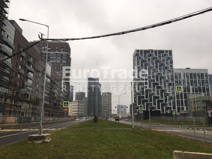 Сдам торговое помещение, 195 м²