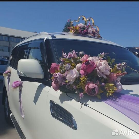 Свадебные украшения на машину. Аренда Лимузинов