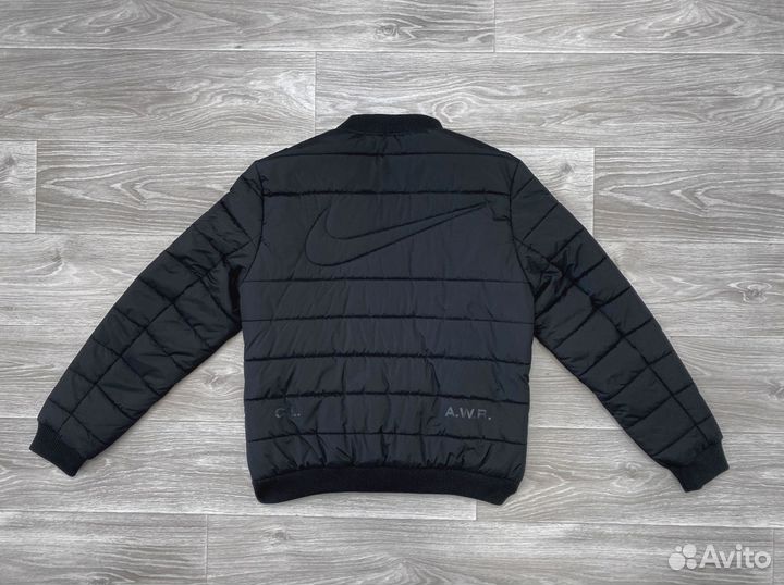 Бомбер Nike nocta