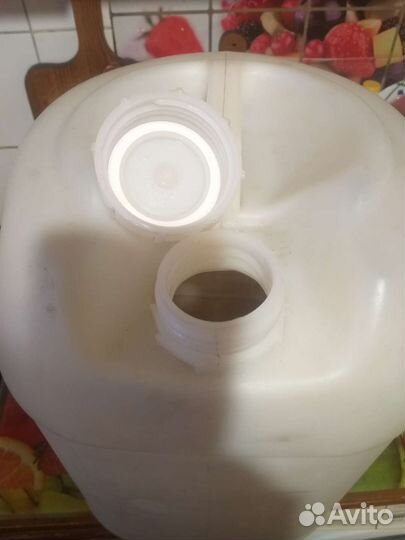 Канистра 50 л.Бидон 10 л