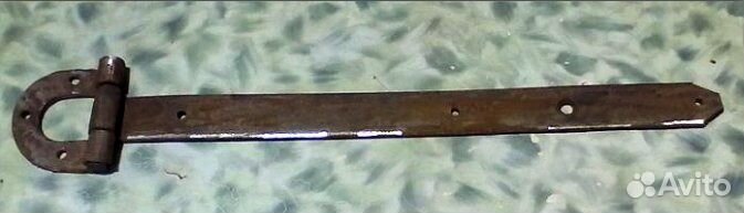 Старинные кованные навесы для ворот и ставень