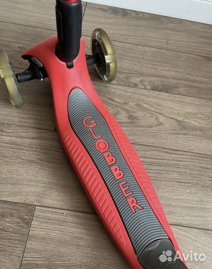Самокат трехколесный globber