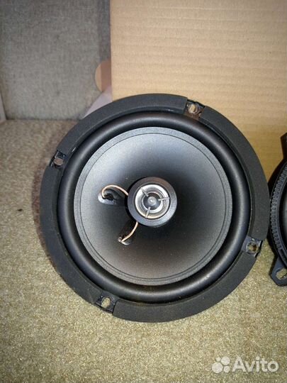 Колонки в авто