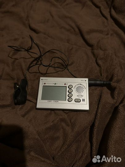 Тюнер-метроном Adams EMT-700A