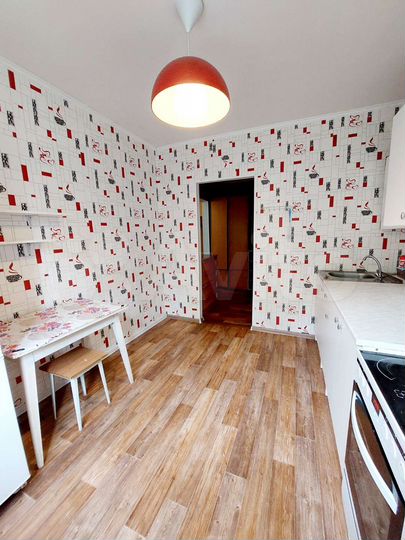 2-к. квартира, 53 м², 2/10 эт.