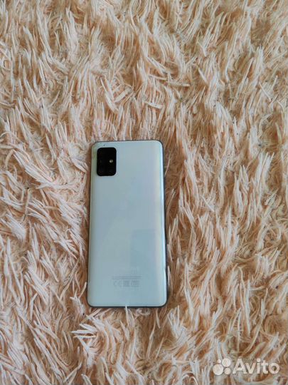 Телефон samsung a51, 2020г, 4/64 Гб Без торга