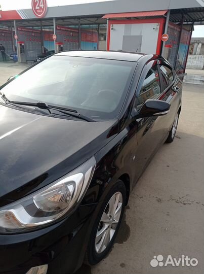 Hyundai Solaris 1.6 AT, 2012, 85 000 км