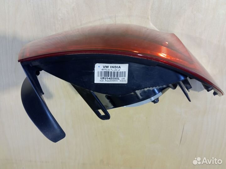 Фонарь задний левый VW Polo 5