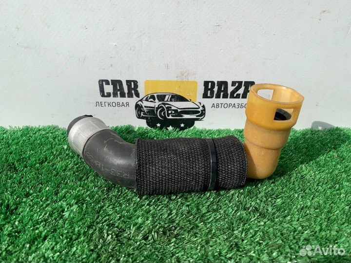 Патрубок системы охлаждения Ford Mustang