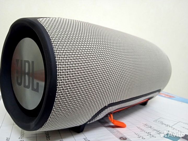 Колонка JBL
