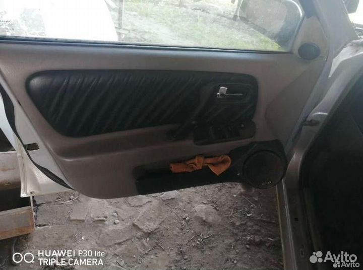 Двери ниссан п 11