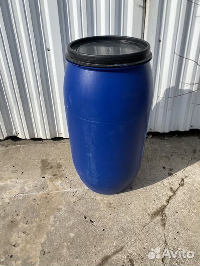 Бочка пластиковая 170л