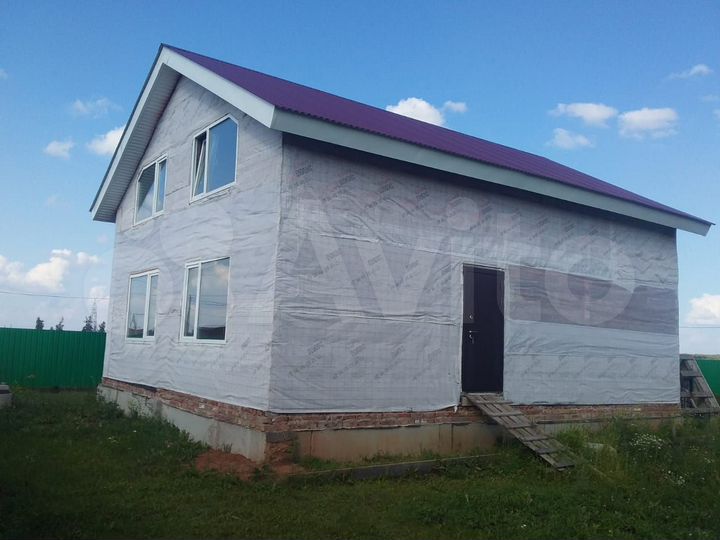 Дом 160 м² на участке 9 сот.