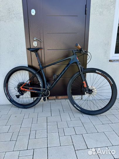 Карбоновый хардтейл Scott Scale 930