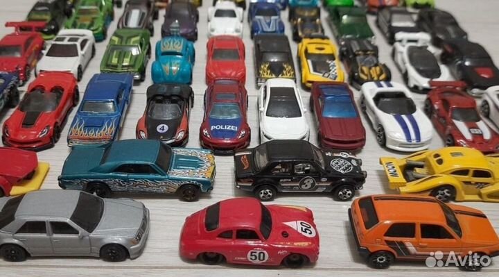 Набор4 Hot wheels 55 шт,mercedes e500, golf mk2
