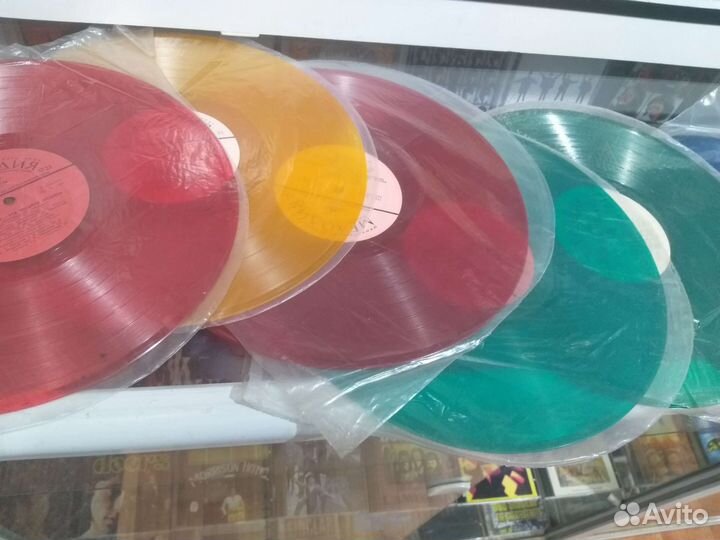 Виниловые грампластинки цветные