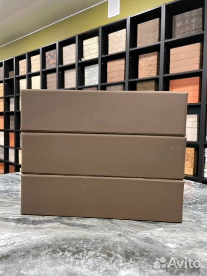 Кирпич лицевой коричневый дерево жкз 1нф