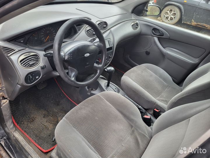 Ford Focus 2.0 AT, 2001, 200 000 км