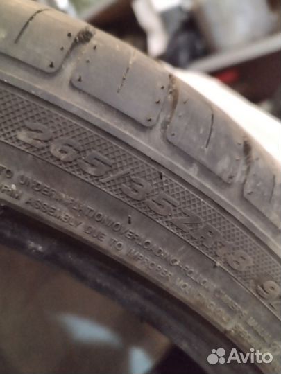 Westlake SA37 245/45 R18 и 265/35 R18