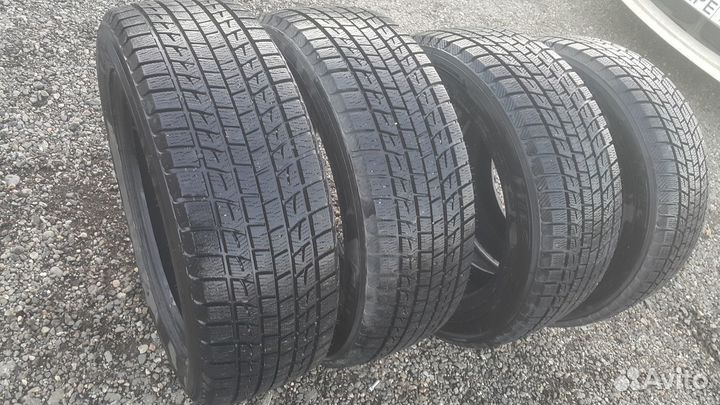 Hilo Arctic S-9 23.5/55 R19 105T