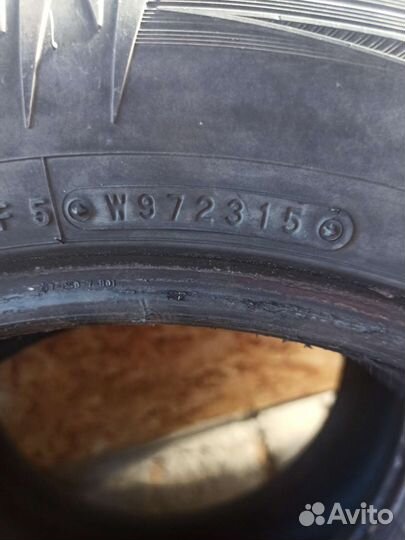 Nitto Therma Spike 225/65 R17
