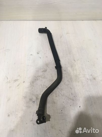 Трубка вакуумная фольксваген тоуарег 3.2 AZZ