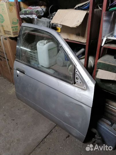 Дверь nissan bluebird передняя правая