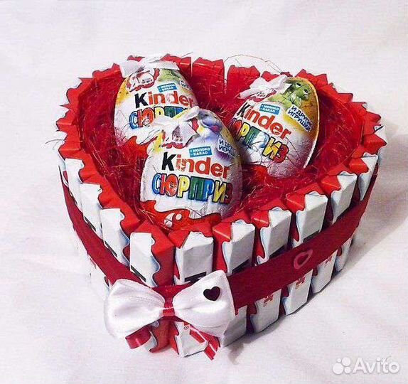 Букет подарок из конфет и шоколада