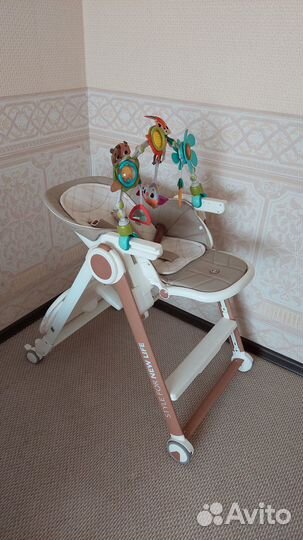 Стульчик для кормления happy baby berny v2