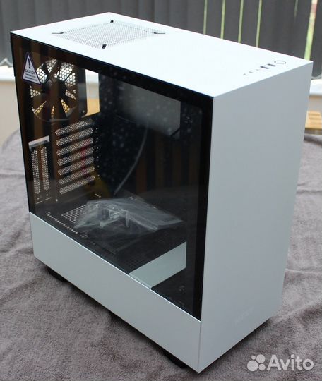 Компьютерный корпус nzxt H510