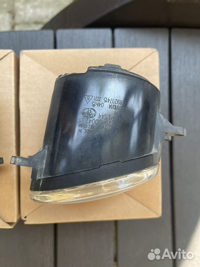 Продаю Противотуманные фары Тойота Камри кузов 50