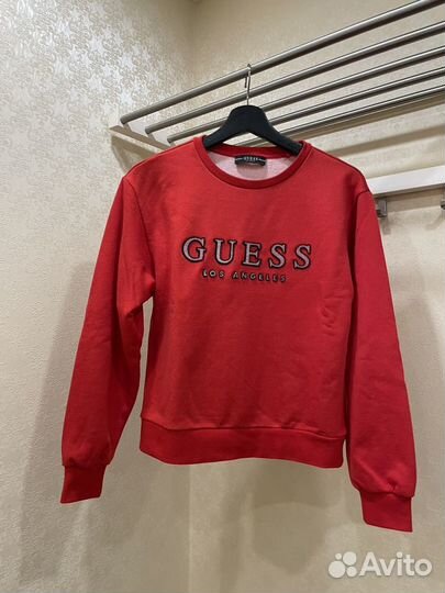 Свитшот женский guess