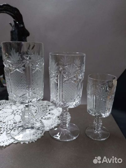 Хрустальные бокалы