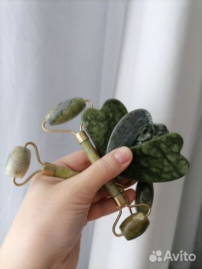 Массажер для лица Гуаша из натурального нефрита