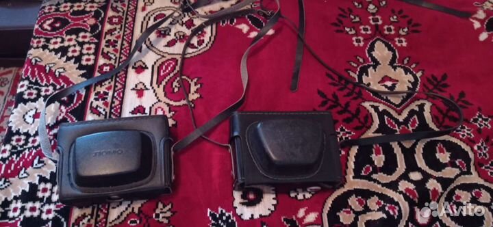 Два плёночных фотоаппарата