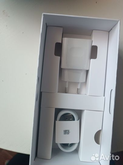 HUAWEI nova Y61, 4/128 ГБ