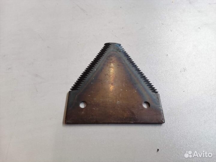 Сегмент жатки Н06602 (Нива) (с насечкой)