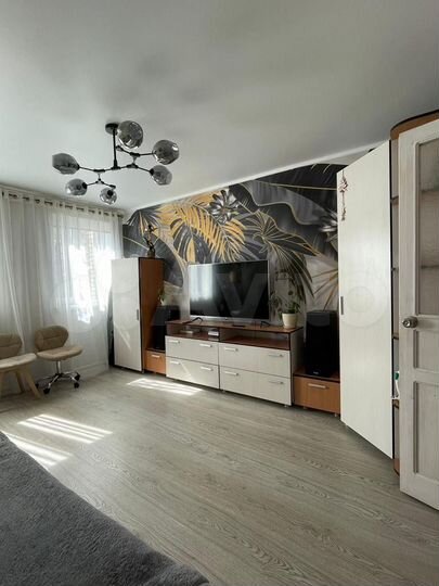 Дом 45 м² на участке 1,8 сот.