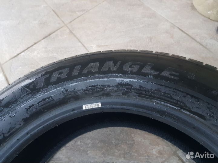 Triangle Snowlink TWT02 235/60 R18