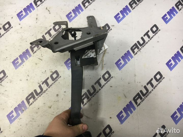 Педаль сцепления Форд Фокус 3