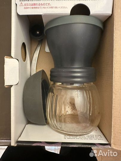 Кофемолка ручная Hario