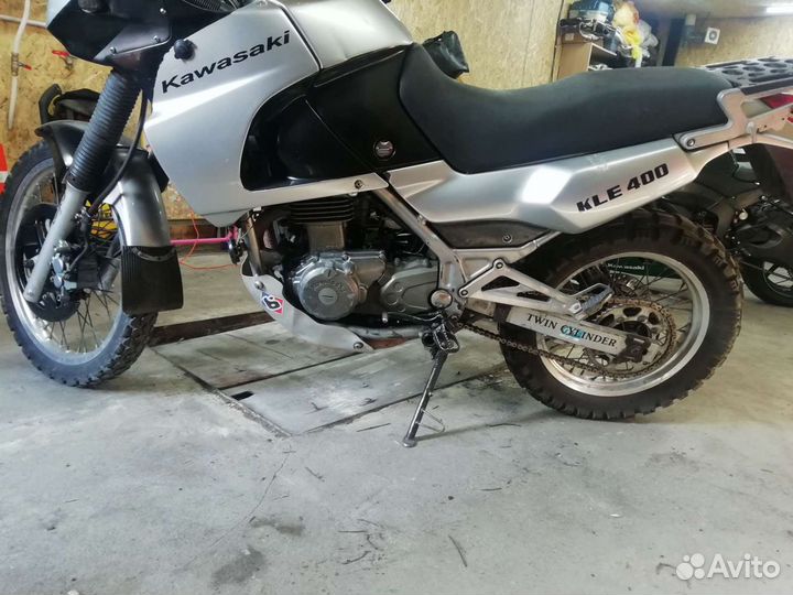 Мотоцикл kawasaki kle400