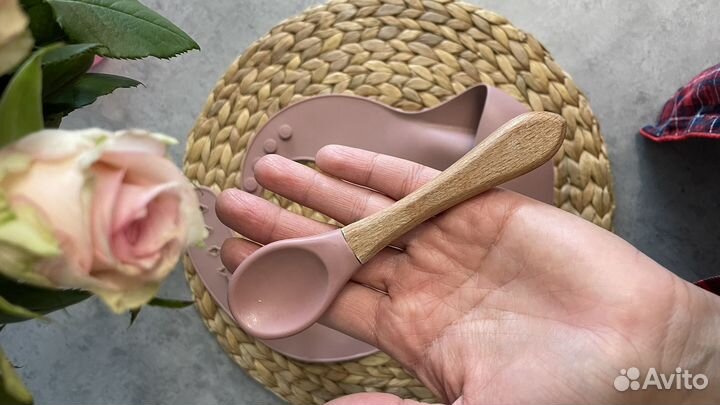 Набор столовой посуды для девочки