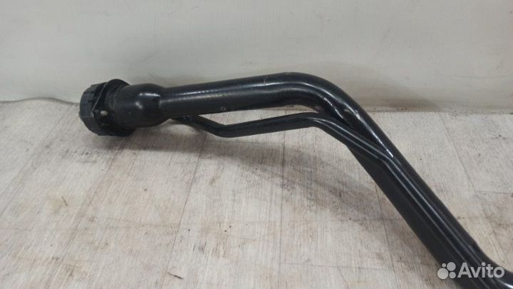 Горловина топливного бак Mitsubishi Outlander CU5W