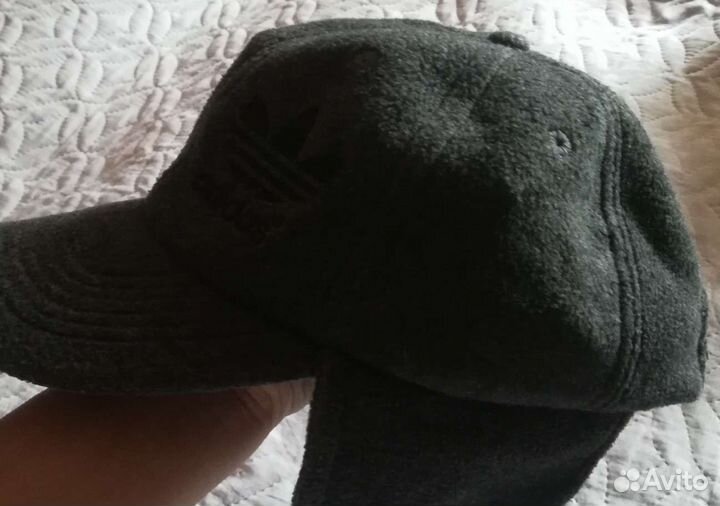 Кепка адидас тёплая