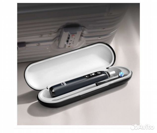 Электрическая зубная щетка Braun Oral-B iO 7