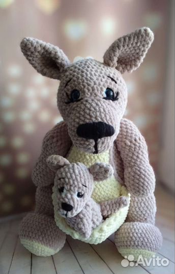 Мягкая игрушка (кенгуру с кенгуренком) новая