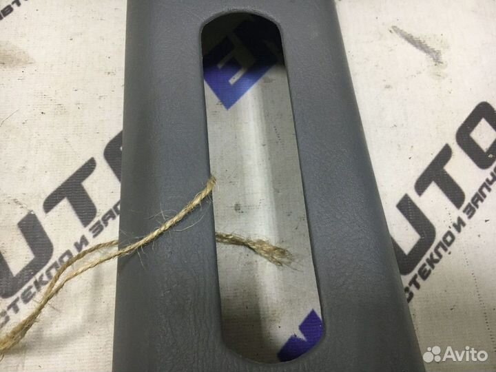 Накладка стойки левая верхняя Хендай Акцент