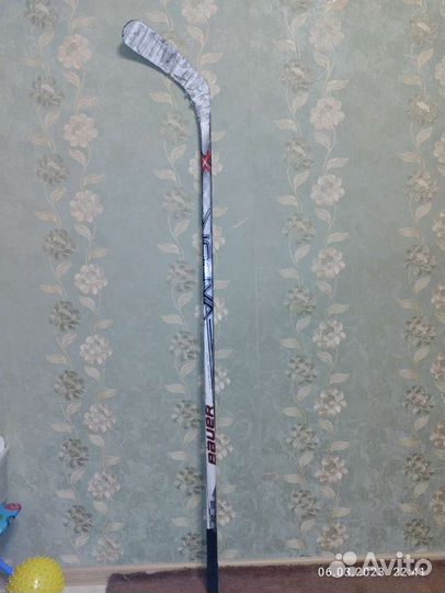 Клюшка хоккейная