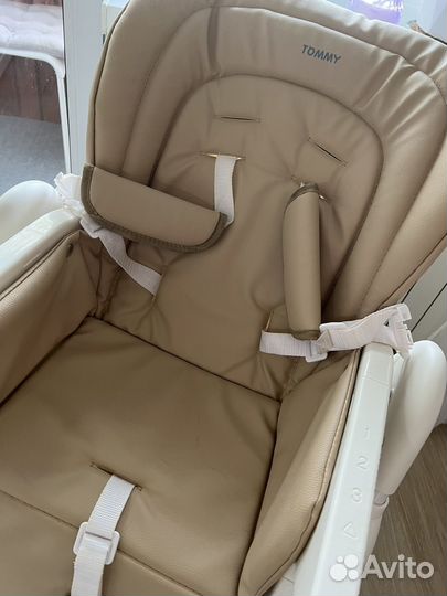 Стульчик для кормления tommy